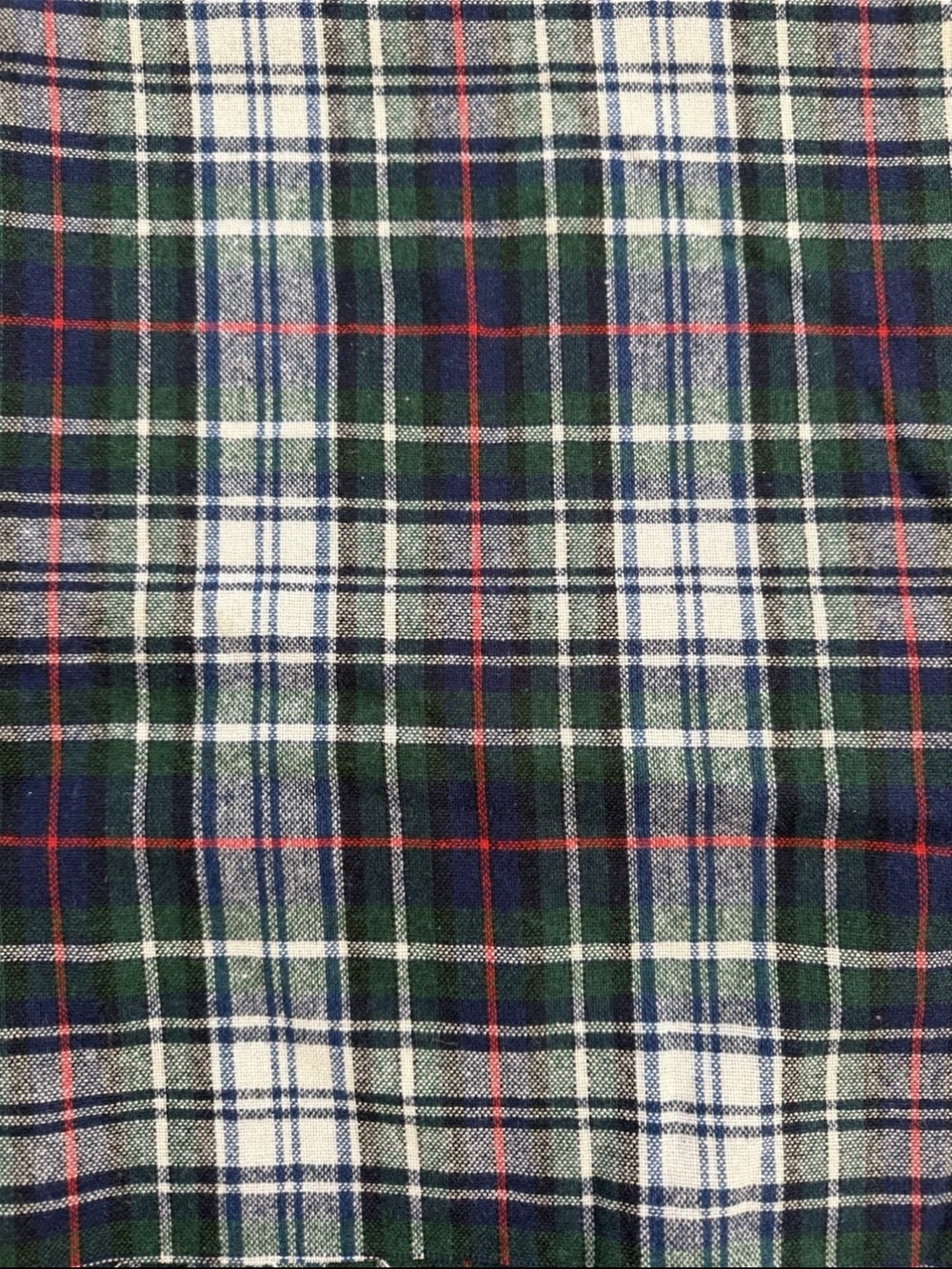 VTG Mackenzie Tartan Plaid Medium Weight Fabric Blend 2 Yards L X 62” w